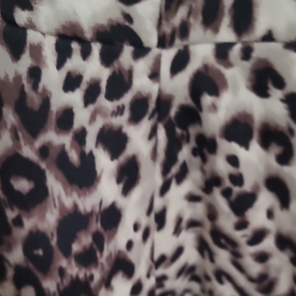 Dots Leopard Print Peplum Mesh Razor Back Top - Picture 5 of 5